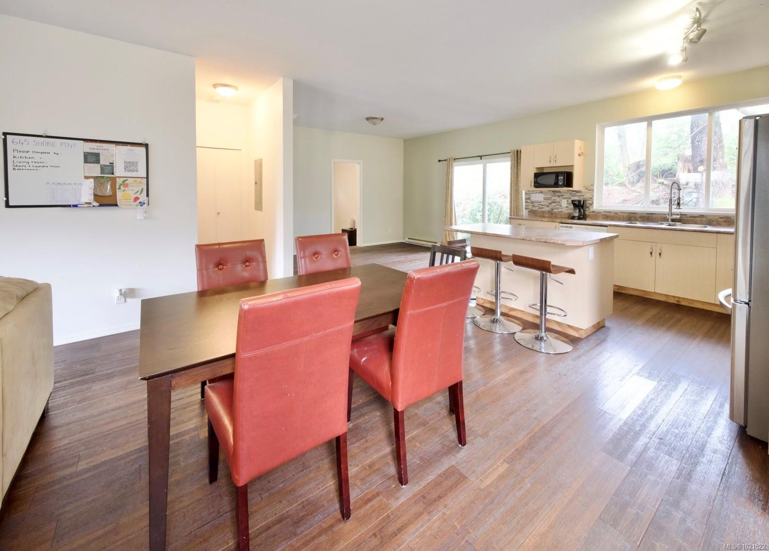 645 Shore Pine Cres, Tofino, BC