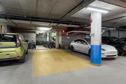Garage -