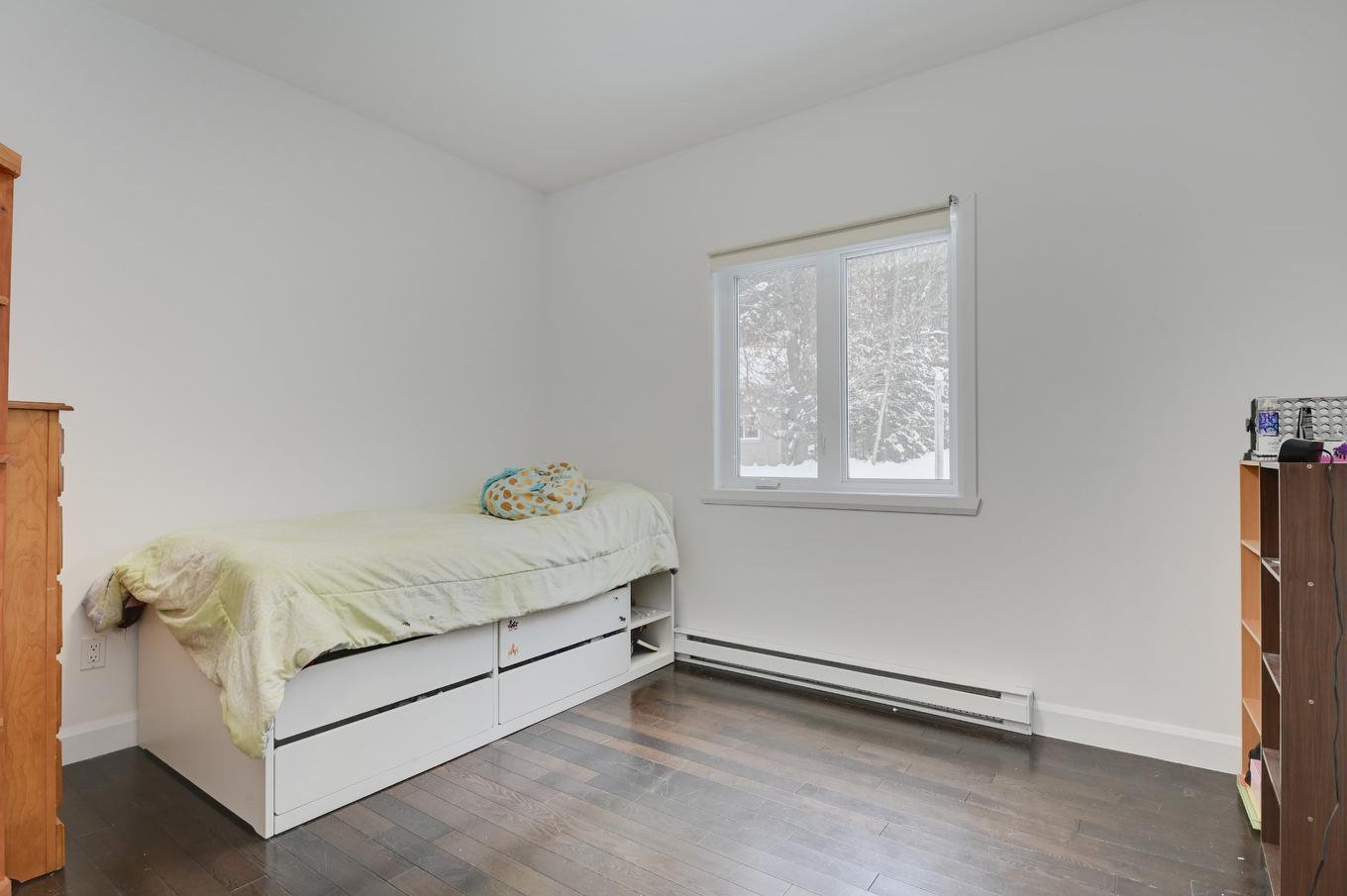 Bedroom - 122 Rue Gingras, Fossambault-Sur-Le-Lac, QC - Indoor Photo Showing Bedroom