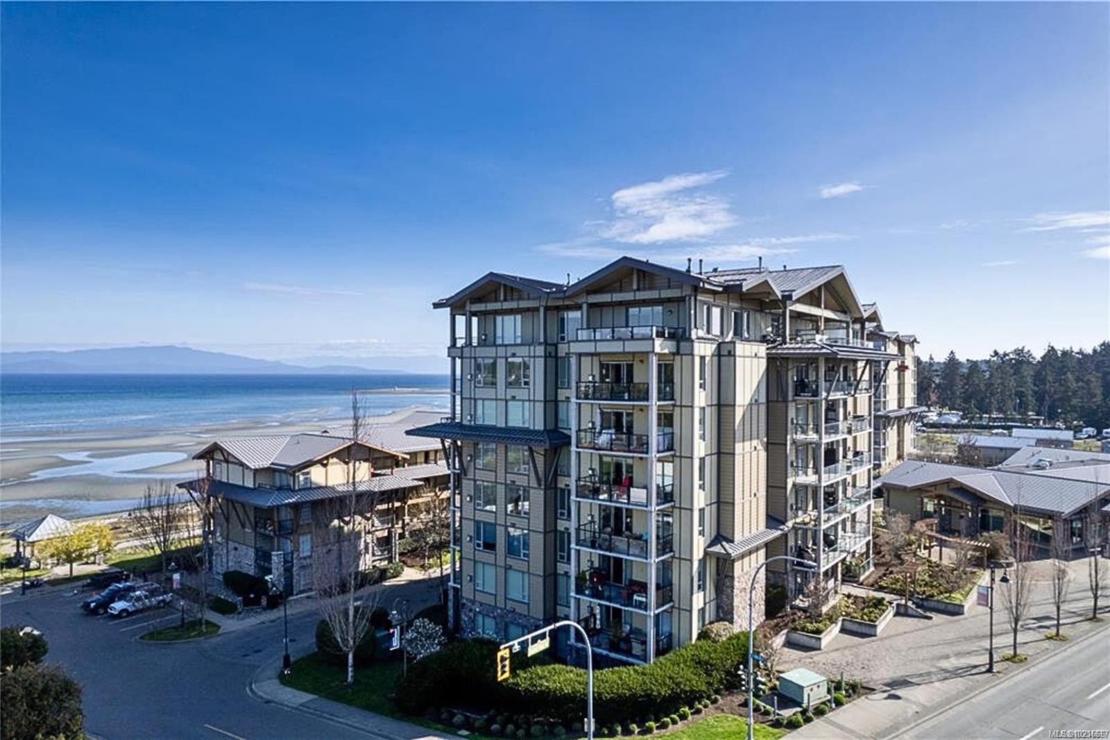 206-194 Beachside Dr, Parksville, BC - Outdoor With Body Of Water