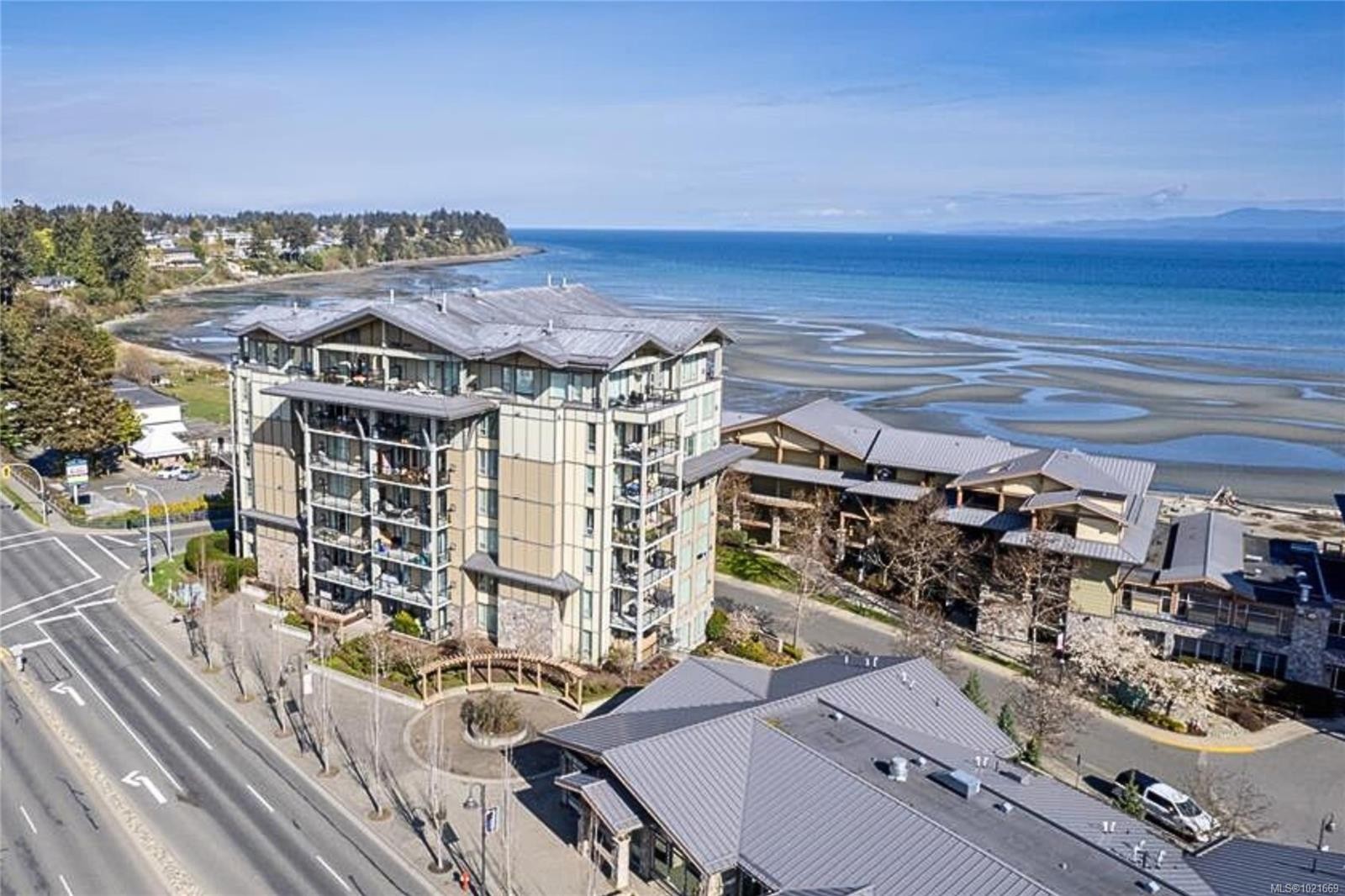 206-194 Beachside Dr, Parksville, BC - Outdoor With Body Of Water With View