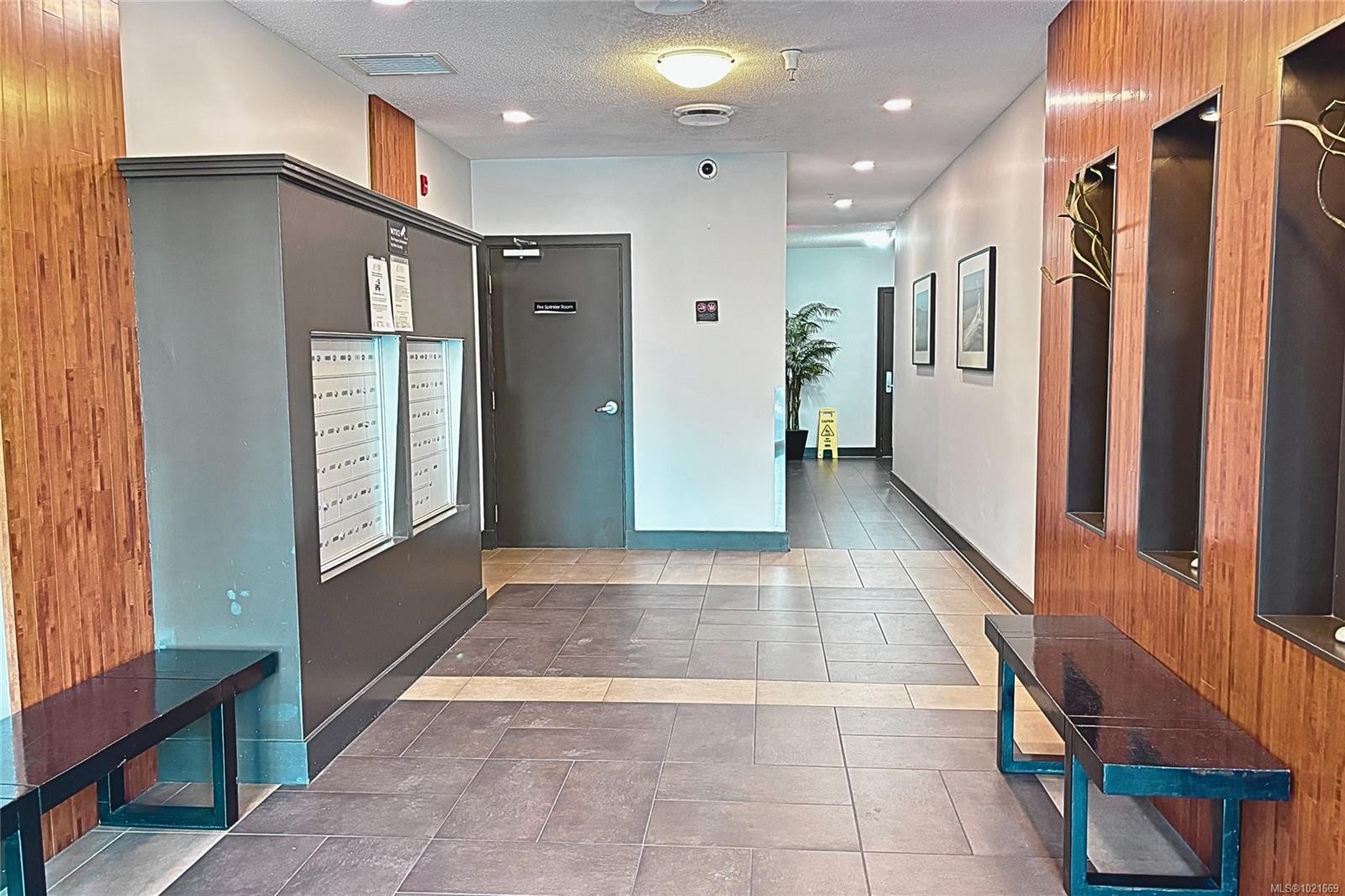 206-194 Beachside Dr, Parksville, BC - Indoor Photo Showing Other Room