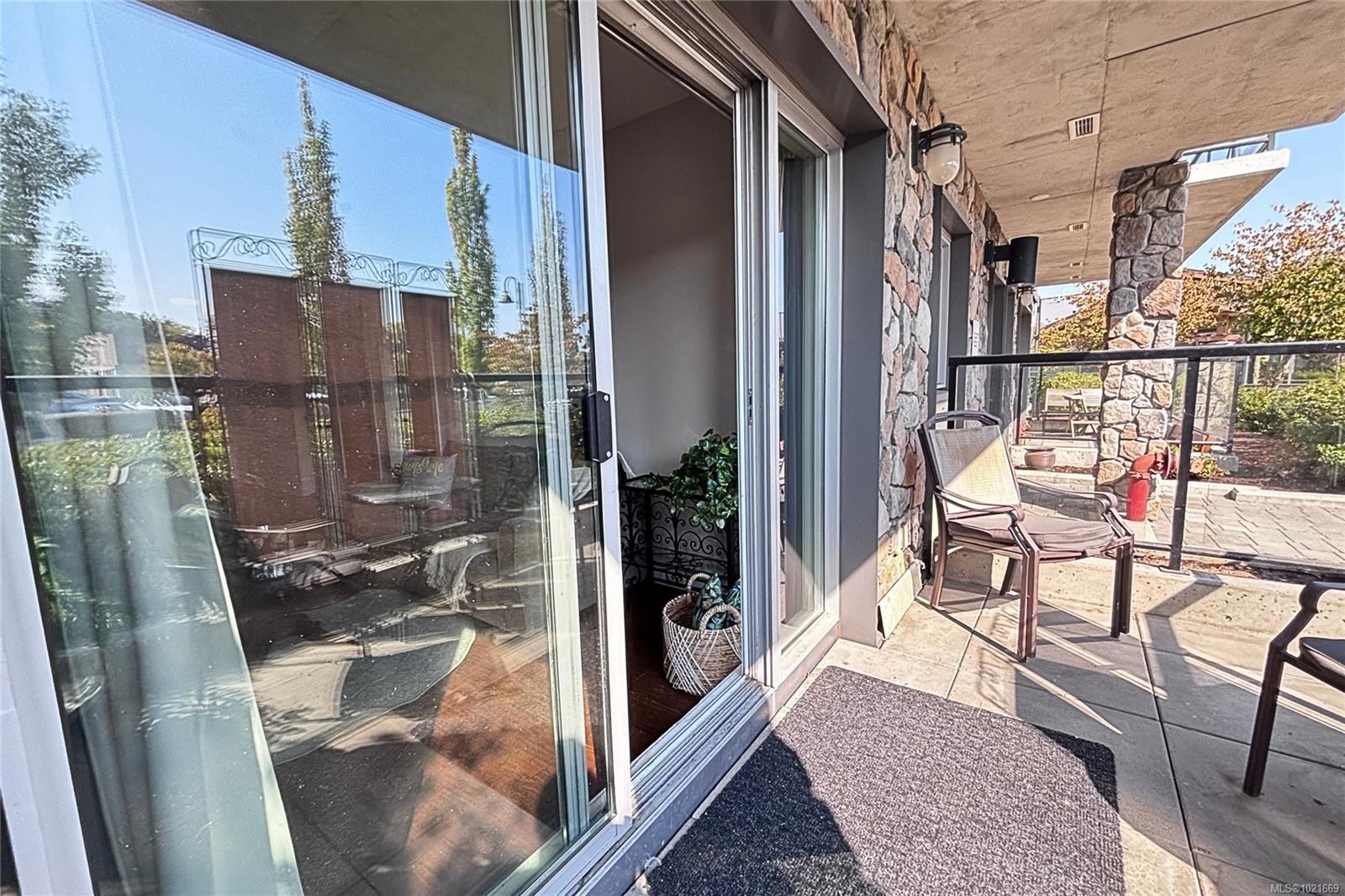 206-194 Beachside Dr, Parksville, BC - Outdoor With Exterior