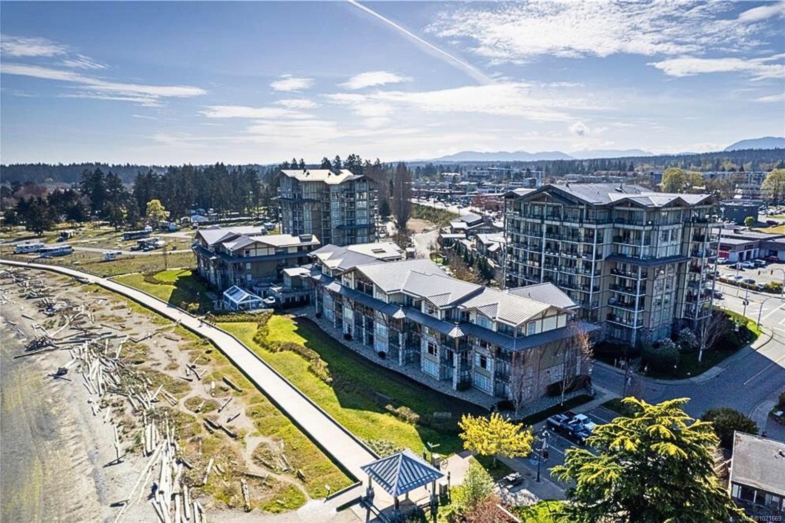 206-194 Beachside Dr, Parksville, BC - Outdoor With View