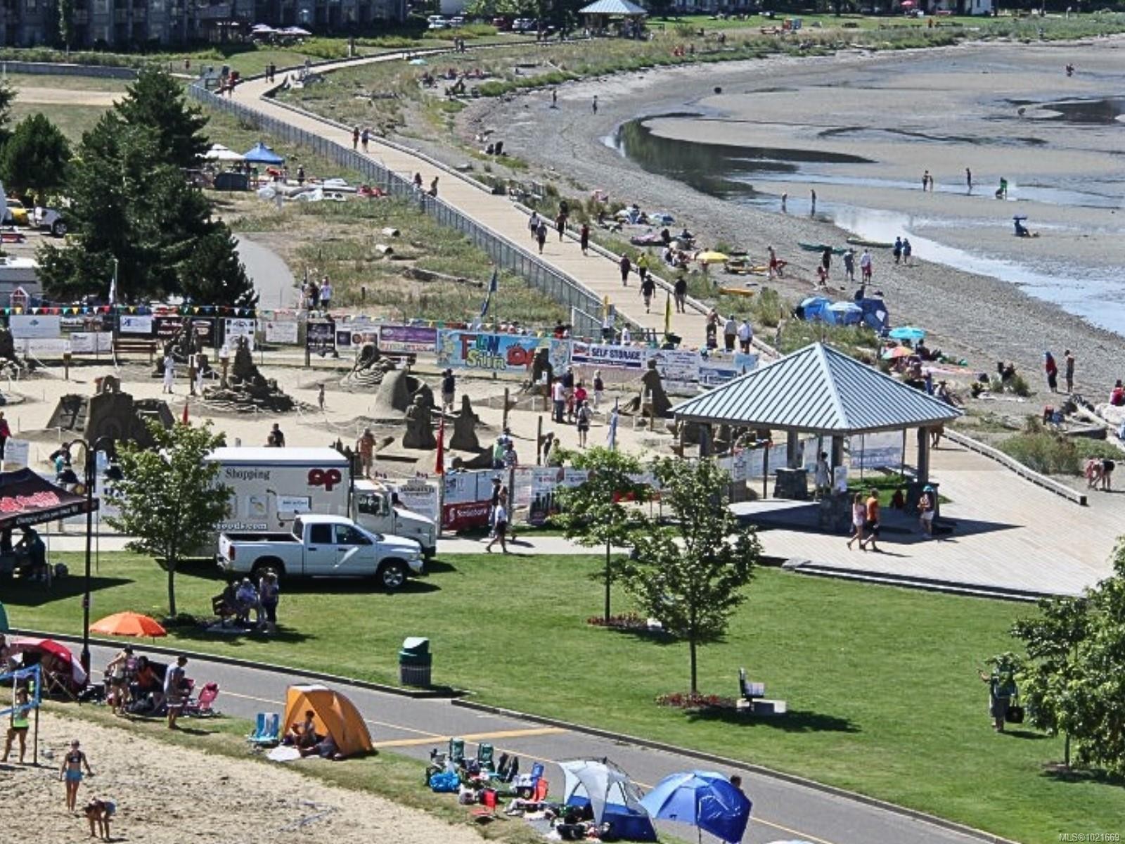 206-194 Beachside Dr, Parksville, BC - Outdoor With View