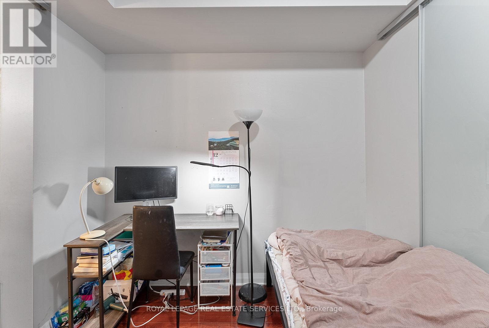 1606 - 220 Victoria Street, Toronto, ON - Indoor Photo Showing Bedroom