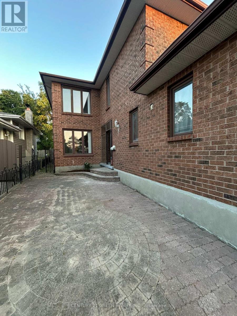 Main - 719 Keates Avenue, Oshawa, ON - Outdoor With Exterior