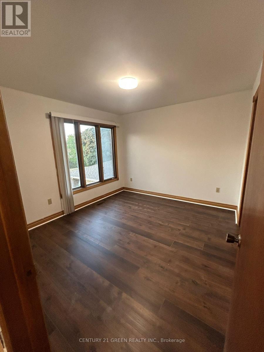 Main - 719 Keates Avenue, Oshawa, ON - Indoor Photo Showing Other Room