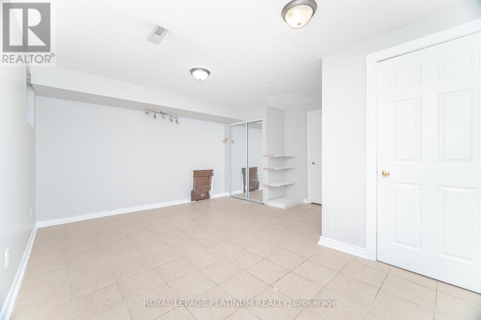 51 Softneedle Avenue, Brampton, ON - Indoor Photo Showing Other Room