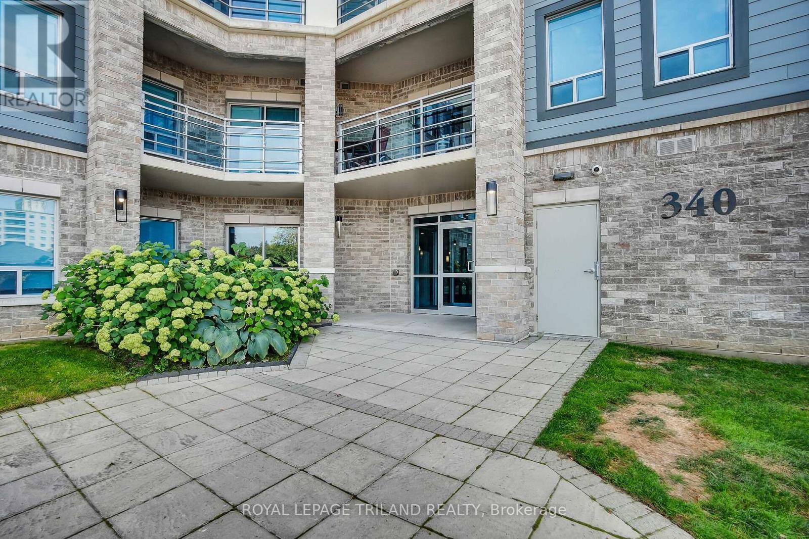 401 - 340 Sugarcreek Trail, London North (North N), ON - Outdoor With Balcony