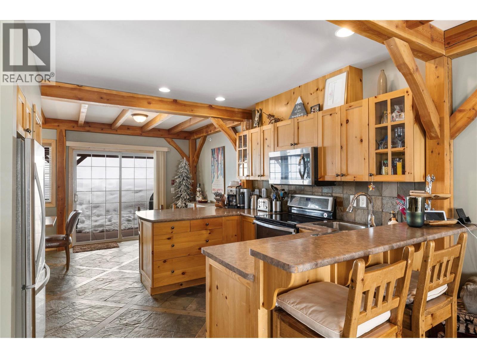 Main Floor - 220 Kettleview Road Unit# 14, Big White, BC - Indoor