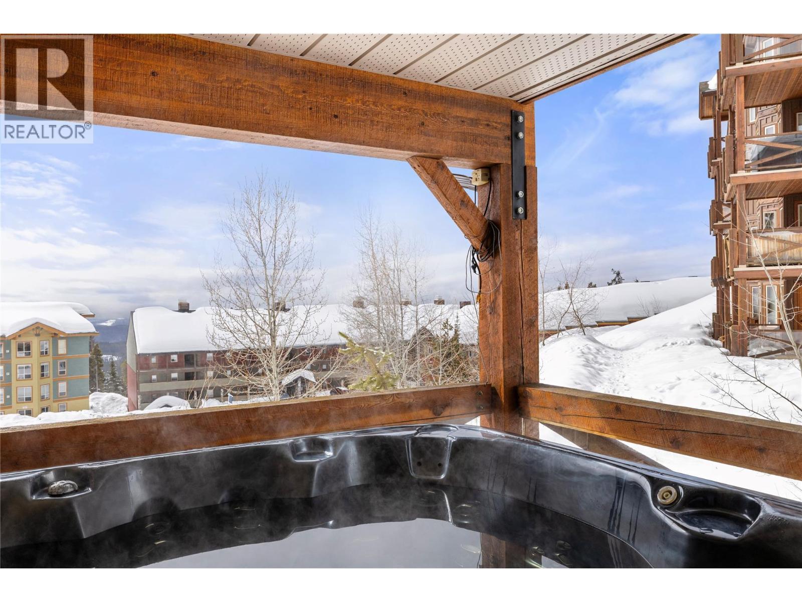 Main Floor - 220 Kettleview Road Unit# 14, Big White, BC - Outdoor