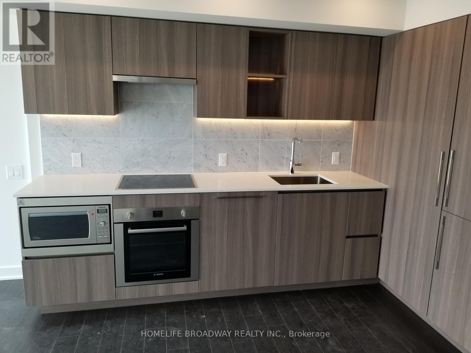 2501 - 17 Bathurst Street, Toronto, ON - Indoor Photo Showing Kitchen