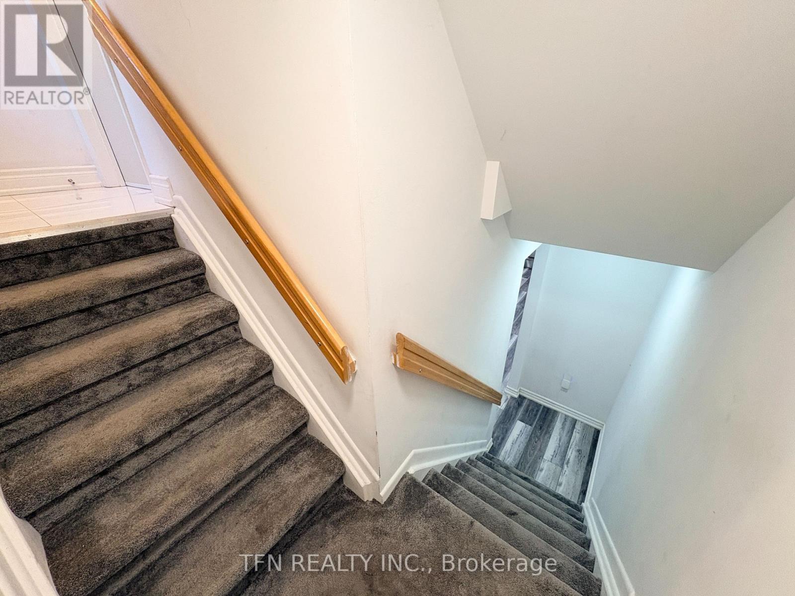 Bsmt - 8 Ravencliff Crescent, Toronto, ON - Indoor Photo Showing Other Room