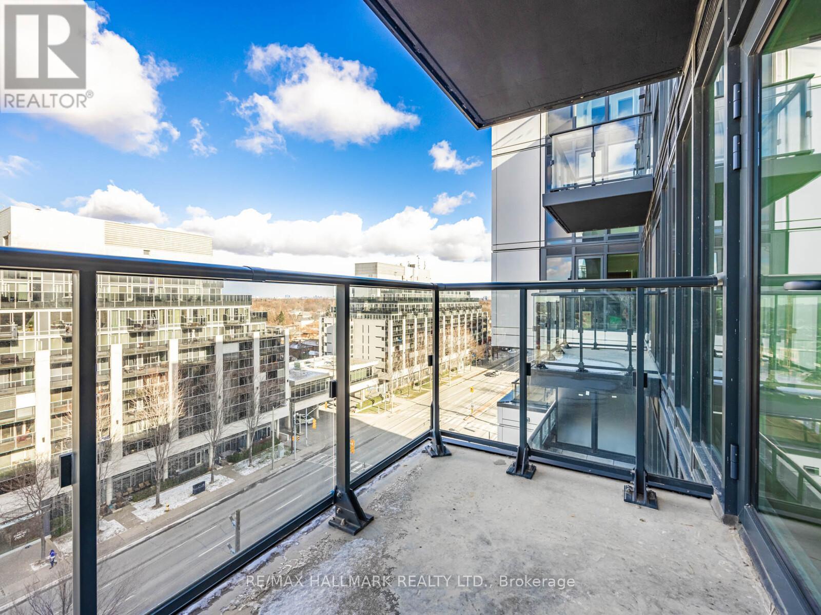 720 - 1037 The Queensway, Toronto, ON - Outdoor With Exterior