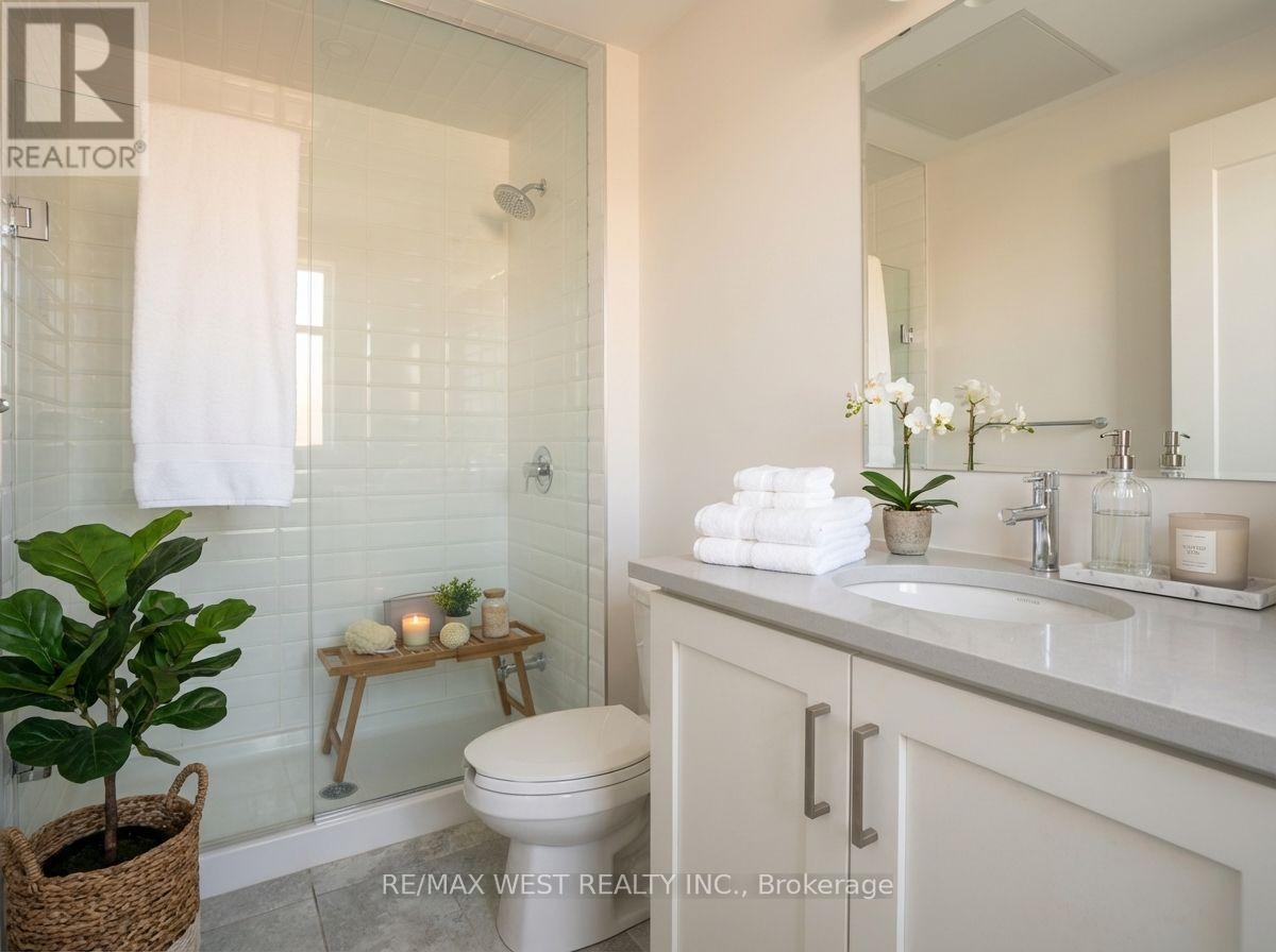 133 - 102 Grovewood Common, Oakville, ON - Indoor Photo Showing Bathroom