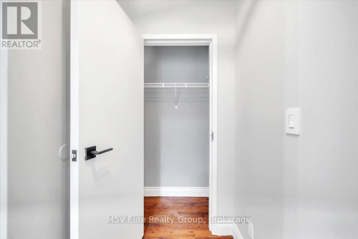 302 - 150 Colborne Street, Brantford, ON -