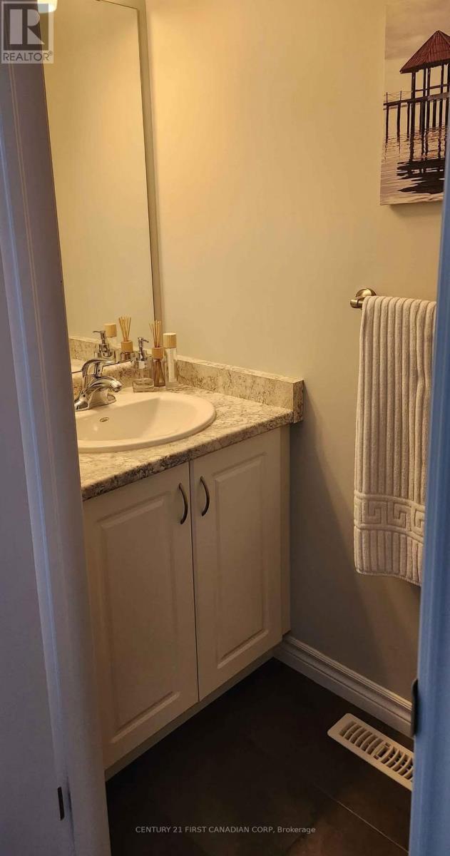 12 - 3399 Castle Rock Place, London South (South W), ON - Indoor Photo Showing Bathroom