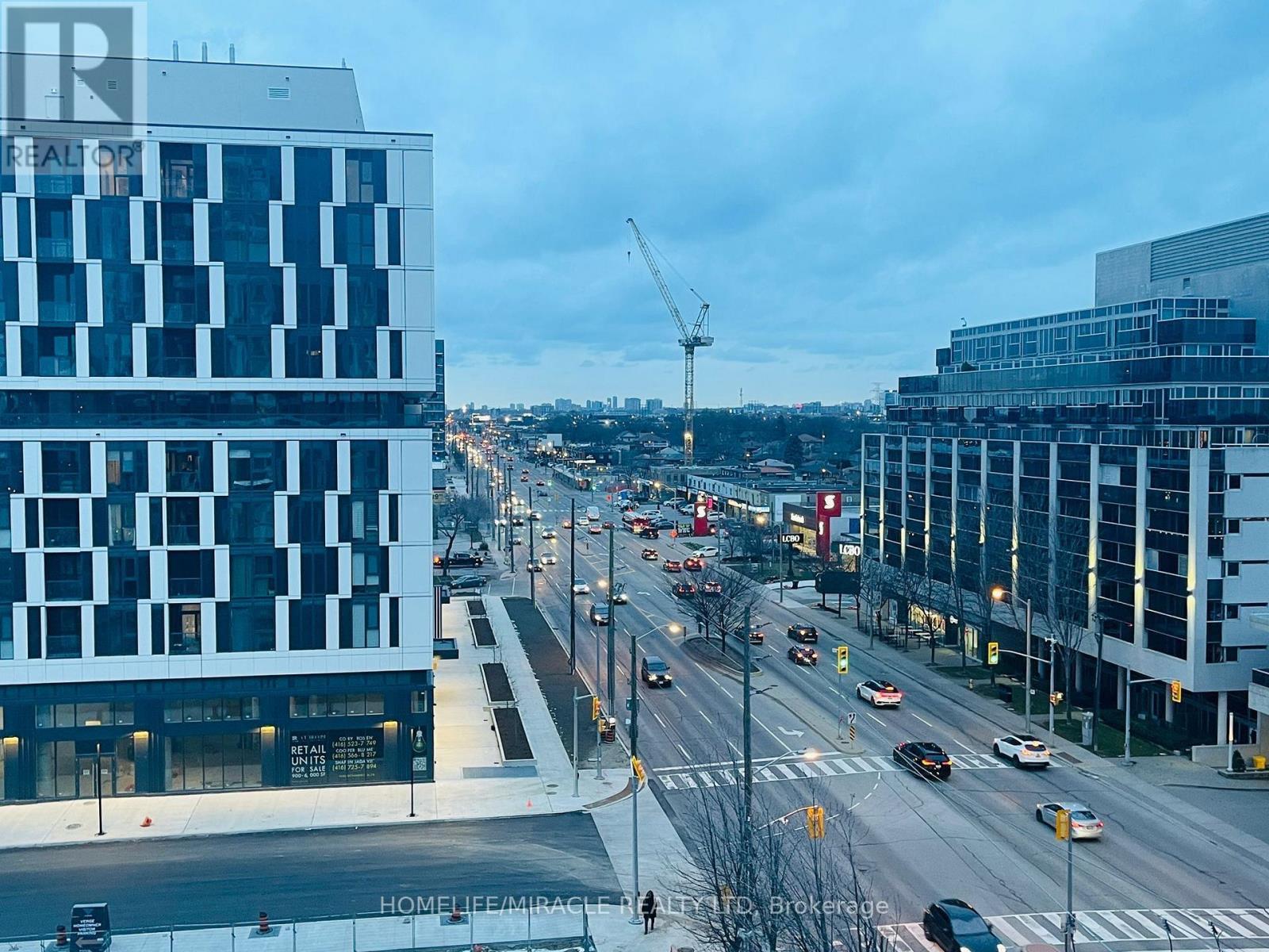 628 - 1007 The Queensway, Toronto, ON - Outdoor