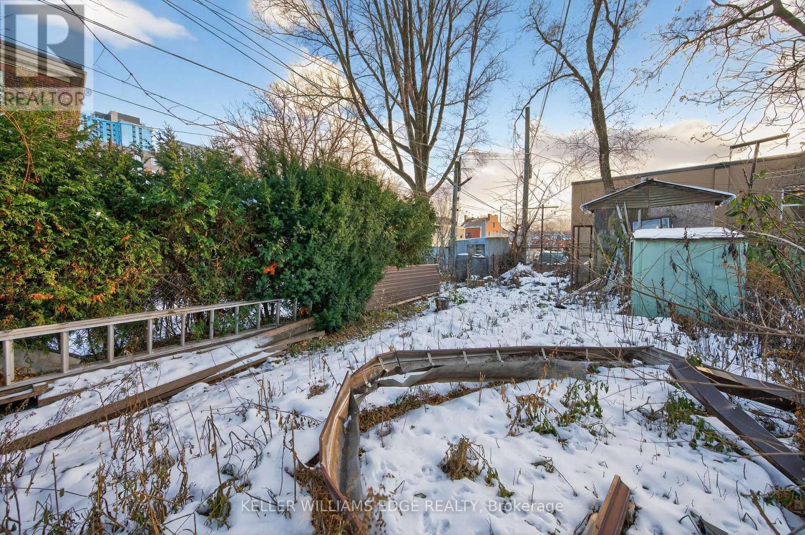 19 Morden Street, Hamilton, ON - Outdoor