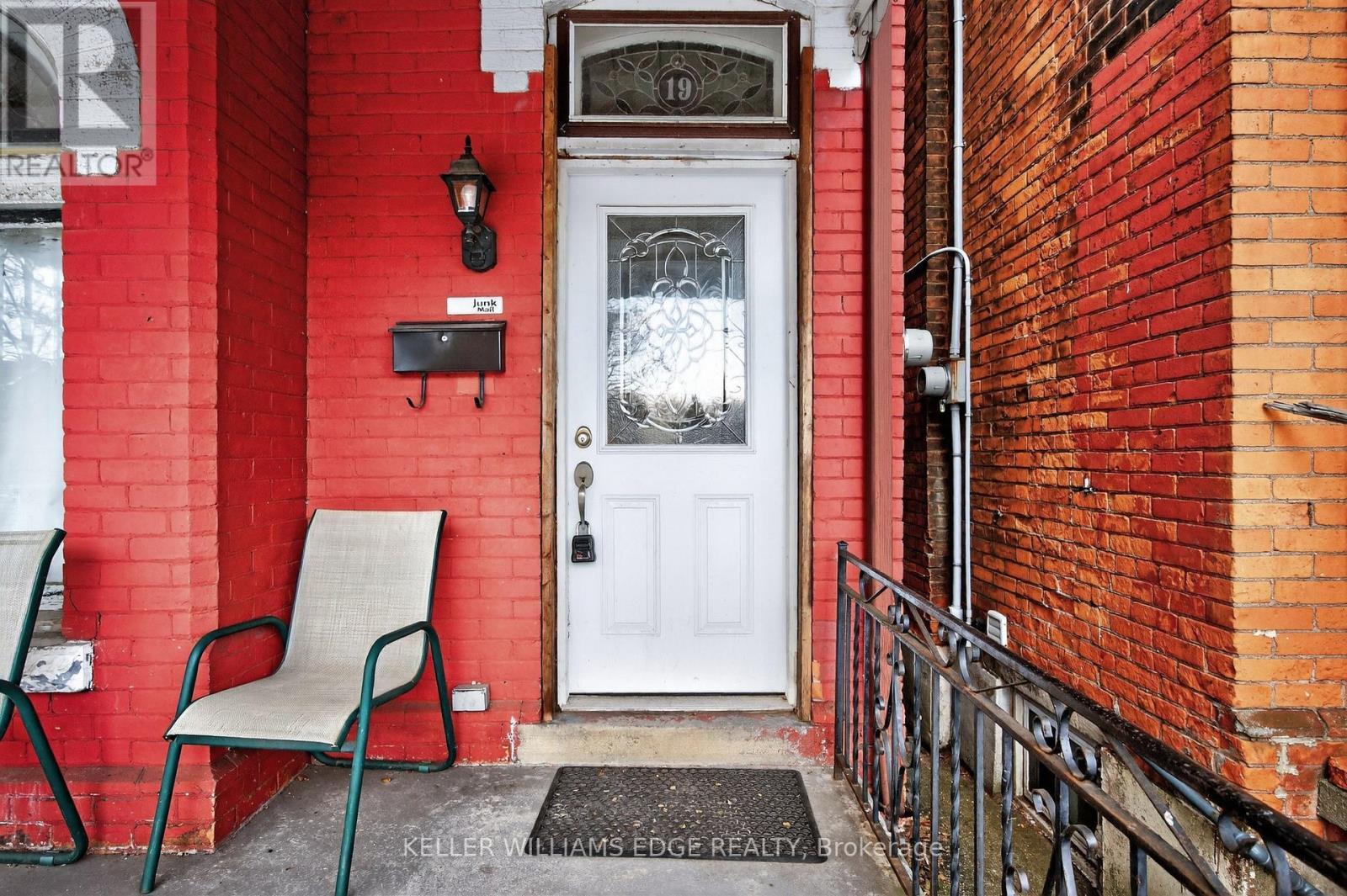 19 Morden Street, Hamilton, ON - Outdoor With Exterior