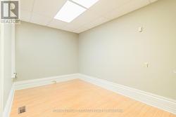 Com space: office on left side with tandem office -