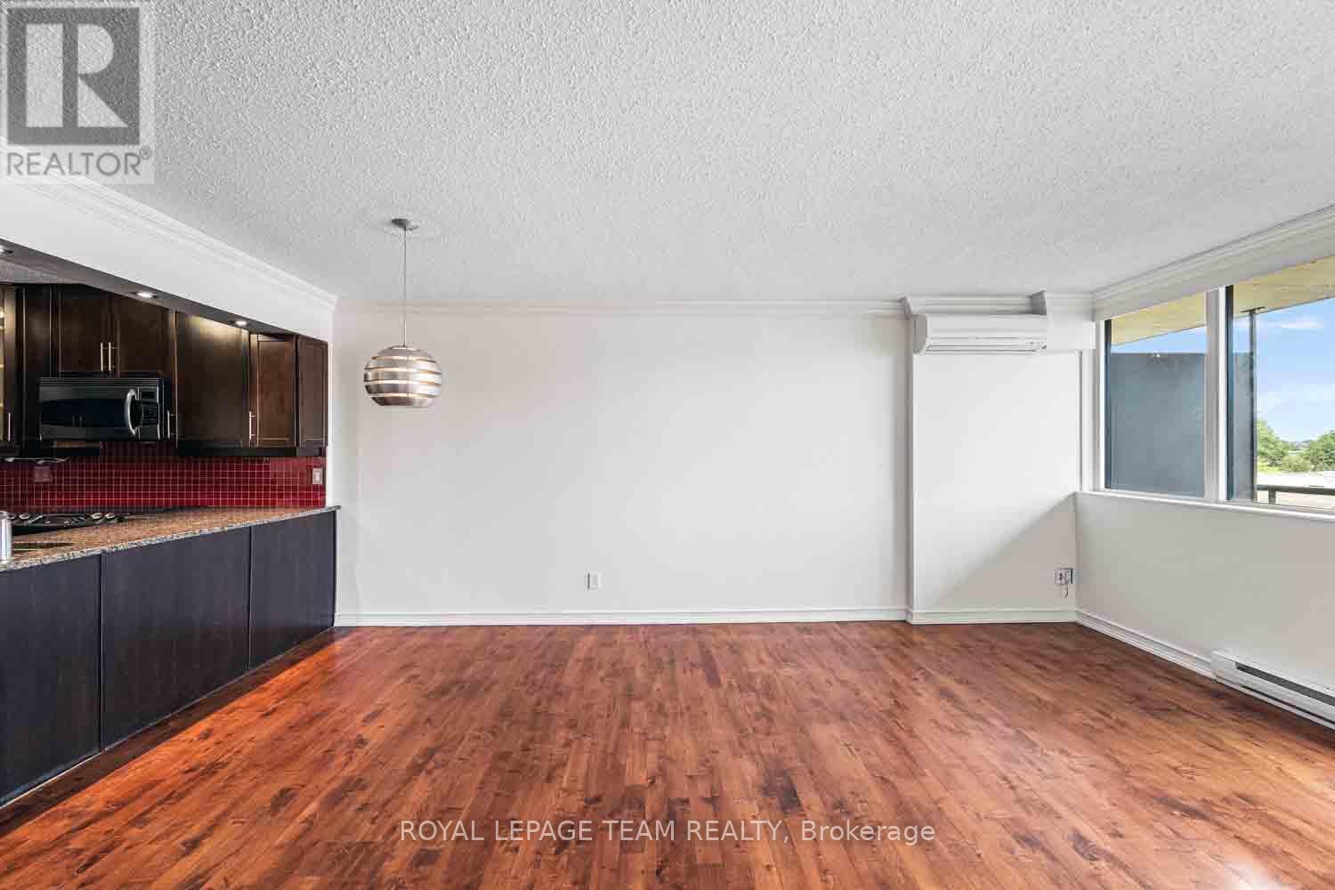 504 - 154 Nelson Street, Ottawa, ON - Indoor