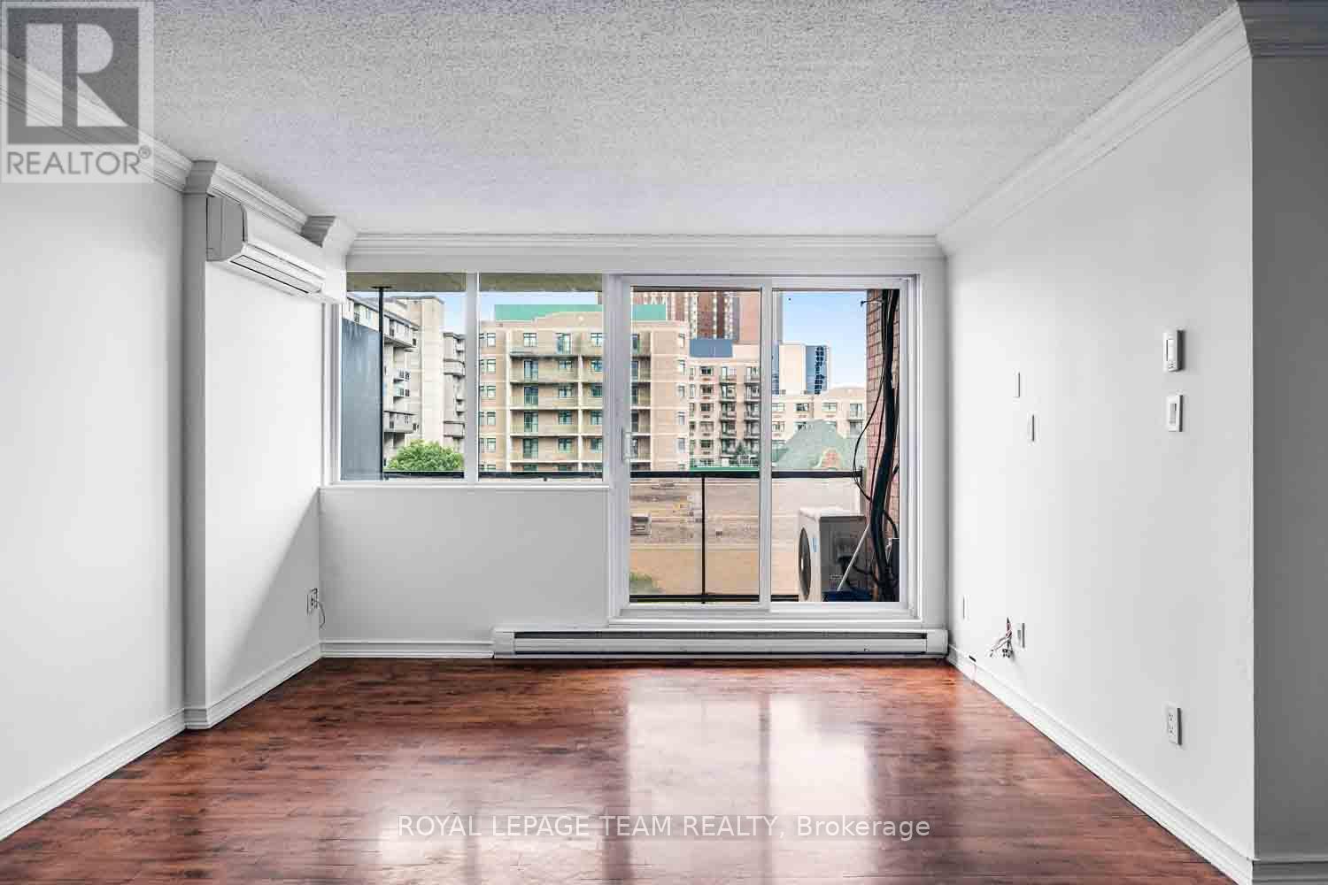 504 - 154 Nelson Street, Ottawa, ON - Indoor Photo Showing Other Room