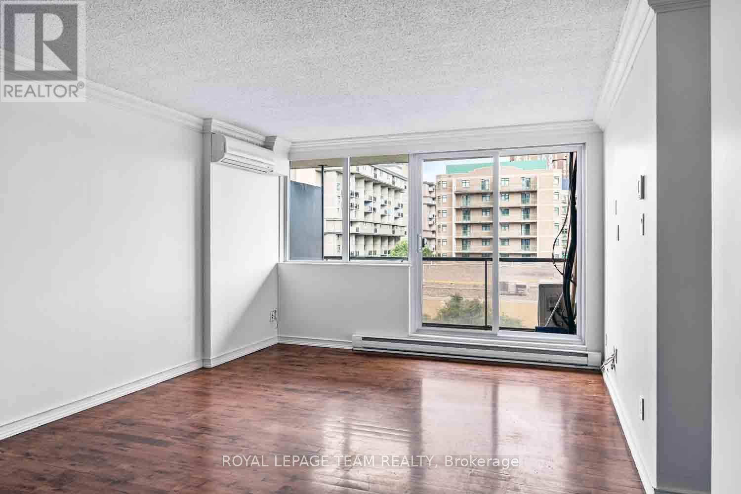 504 - 154 Nelson Street, Ottawa, ON - Indoor Photo Showing Other Room