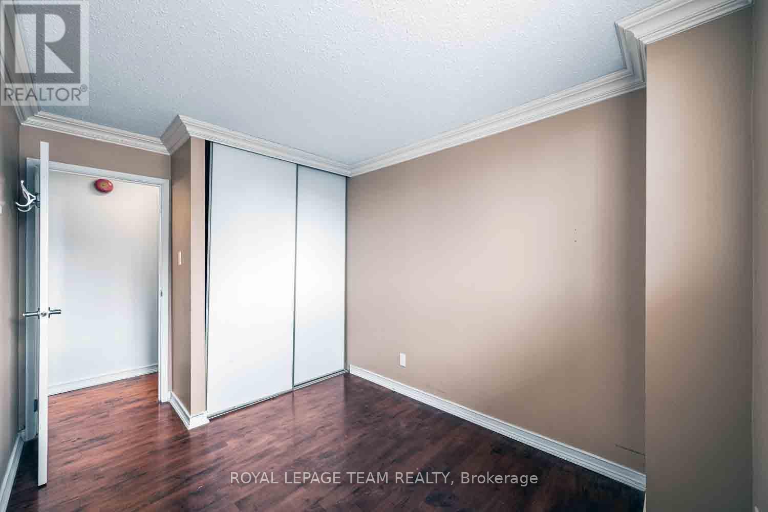 504 - 154 Nelson Street, Ottawa, ON - Indoor Photo Showing Other Room