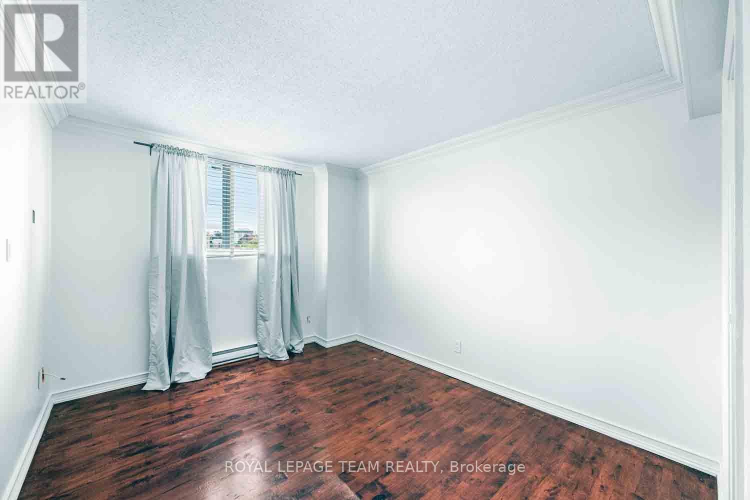 504 - 154 Nelson Street, Ottawa, ON - Indoor Photo Showing Other Room