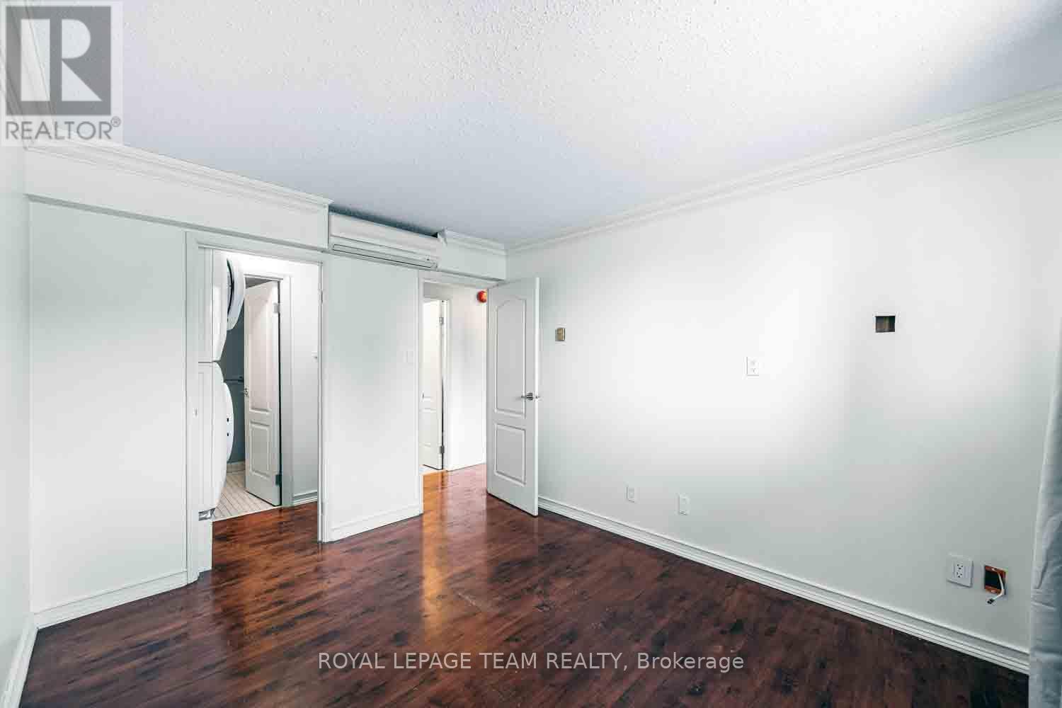 504 - 154 Nelson Street, Ottawa, ON - Indoor Photo Showing Other Room