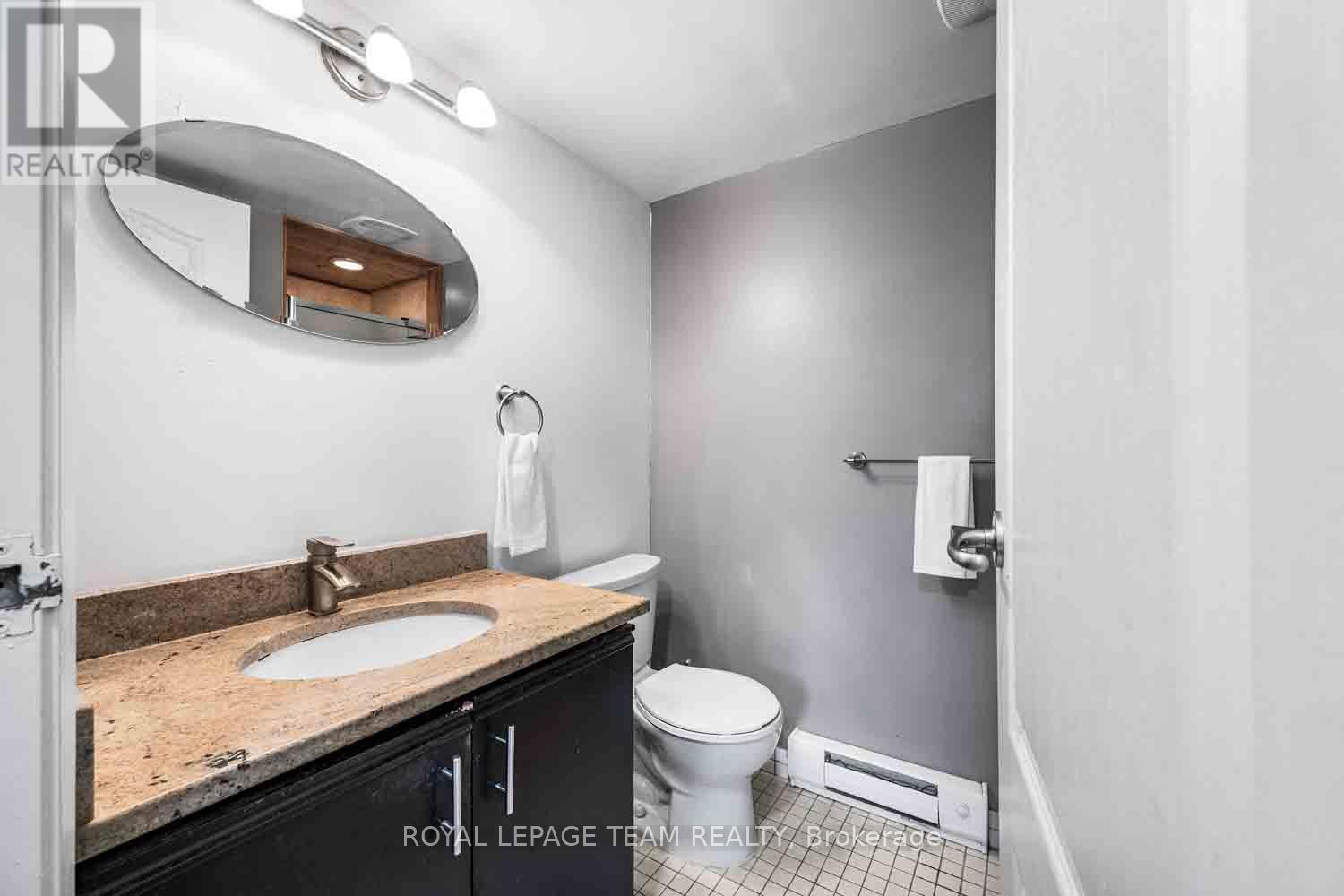 504 - 154 Nelson Street, Ottawa, ON - Indoor Photo Showing Bathroom