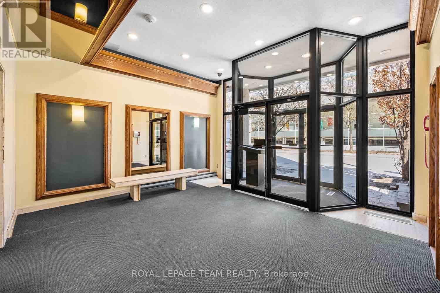 504 - 154 Nelson Street, Ottawa, ON - Indoor Photo Showing Other Room