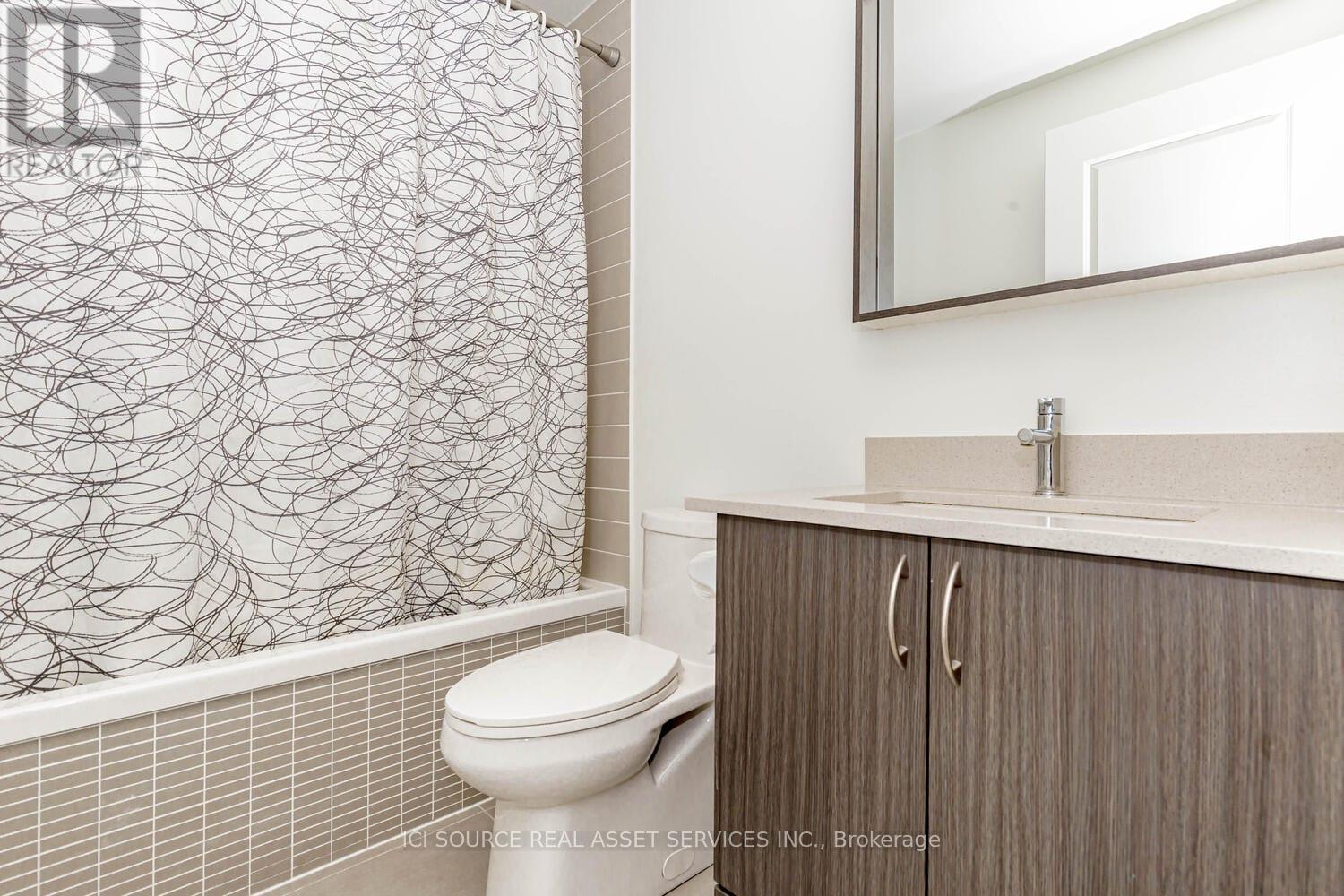 1001 - 4655 Glen Erin Drive, Mississauga, ON - Indoor Photo Showing Bathroom