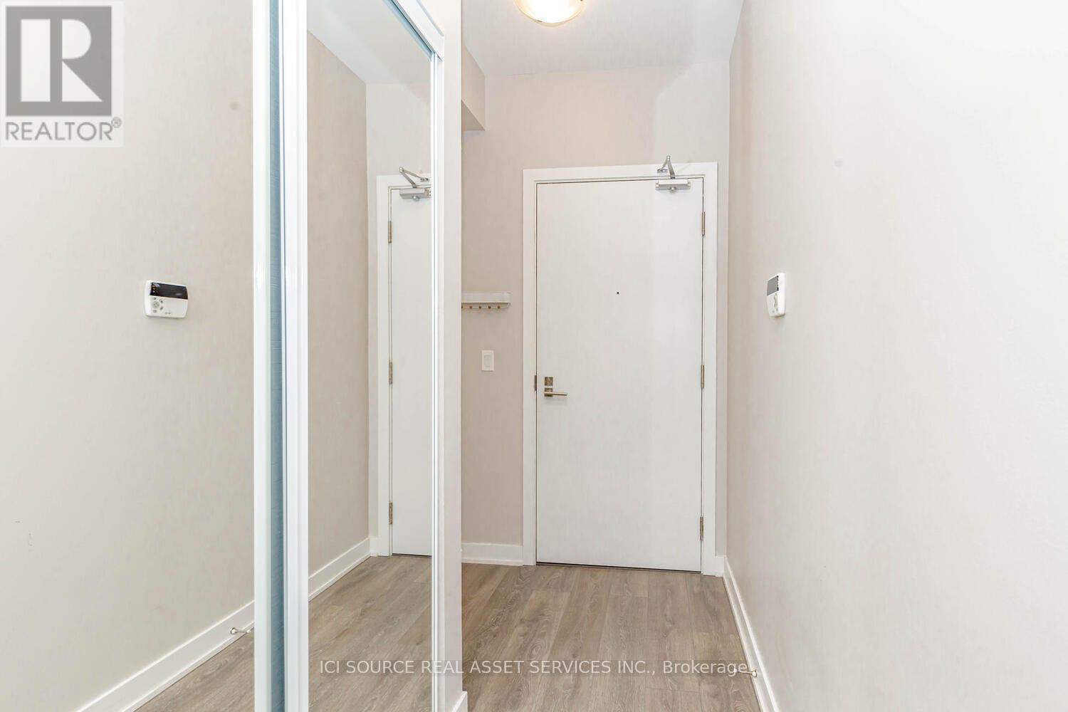 1001 - 4655 Glen Erin Drive, Mississauga, ON - Indoor Photo Showing Other Room