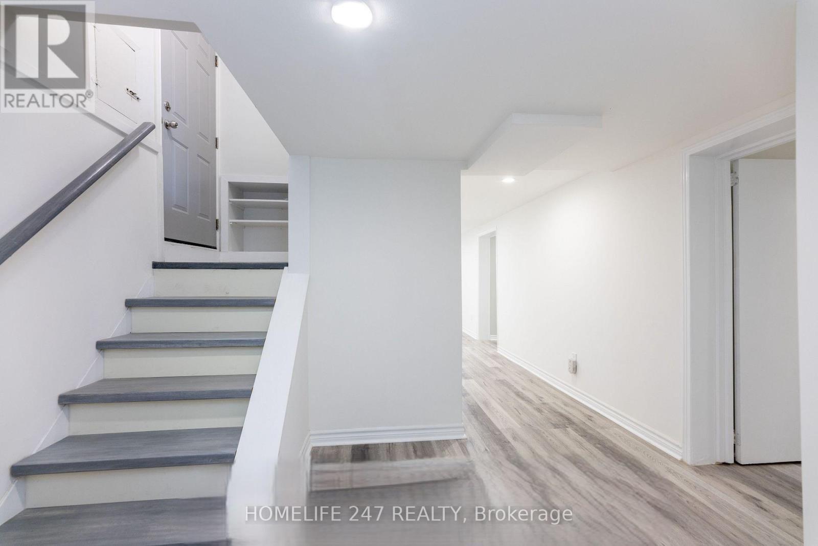 12 Kells Avenue, Toronto, ON - Indoor Photo Showing Other Room