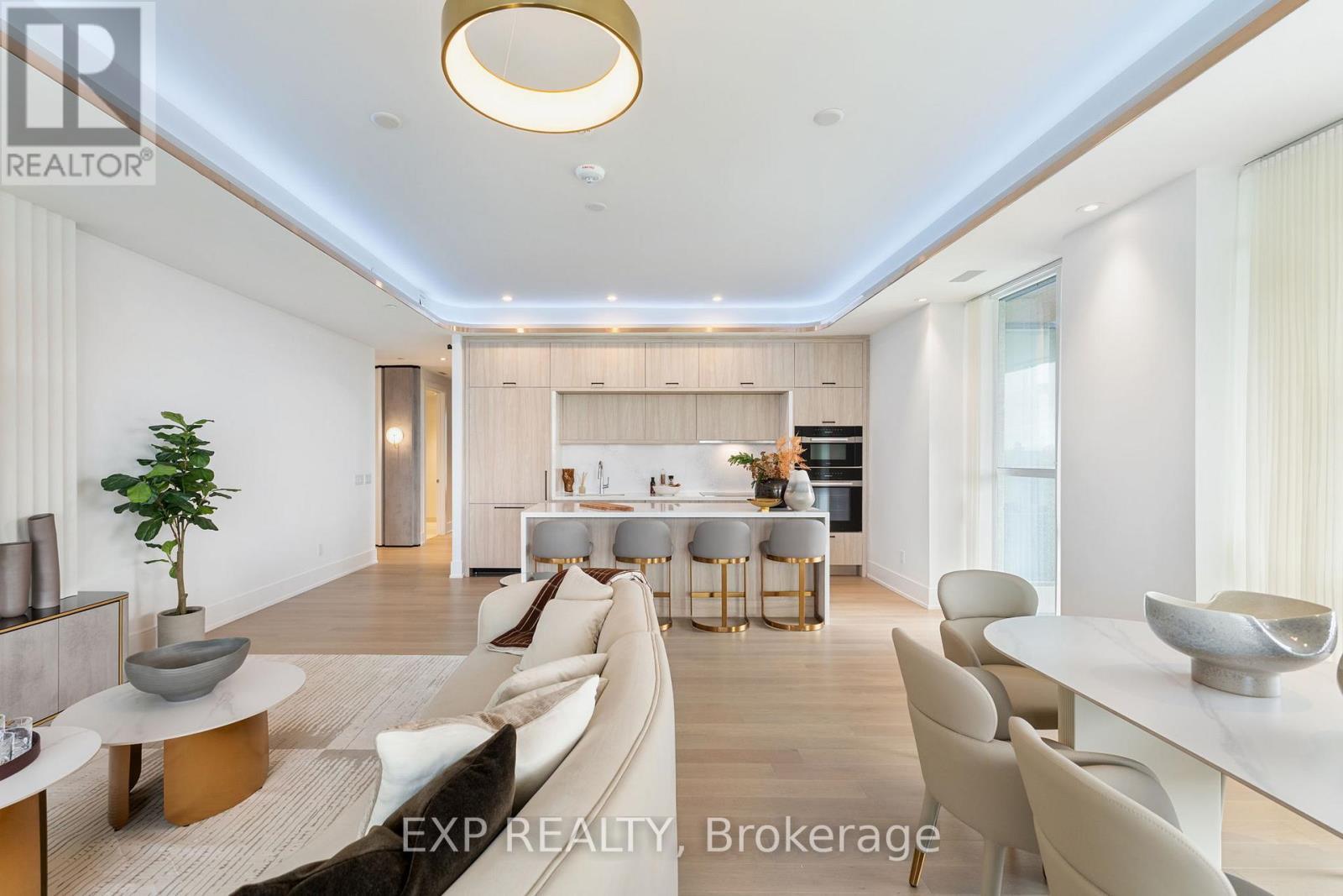 418 - 399 Royal Orchard Boulevard, Markham, ON - Indoor Photo Showing Dining Room