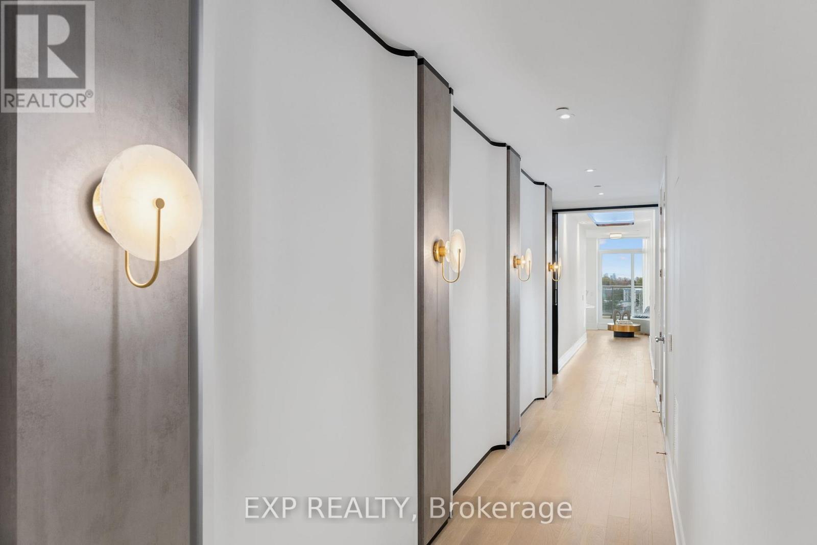 418 - 399 Royal Orchard Boulevard, Markham, ON - Indoor Photo Showing Other Room