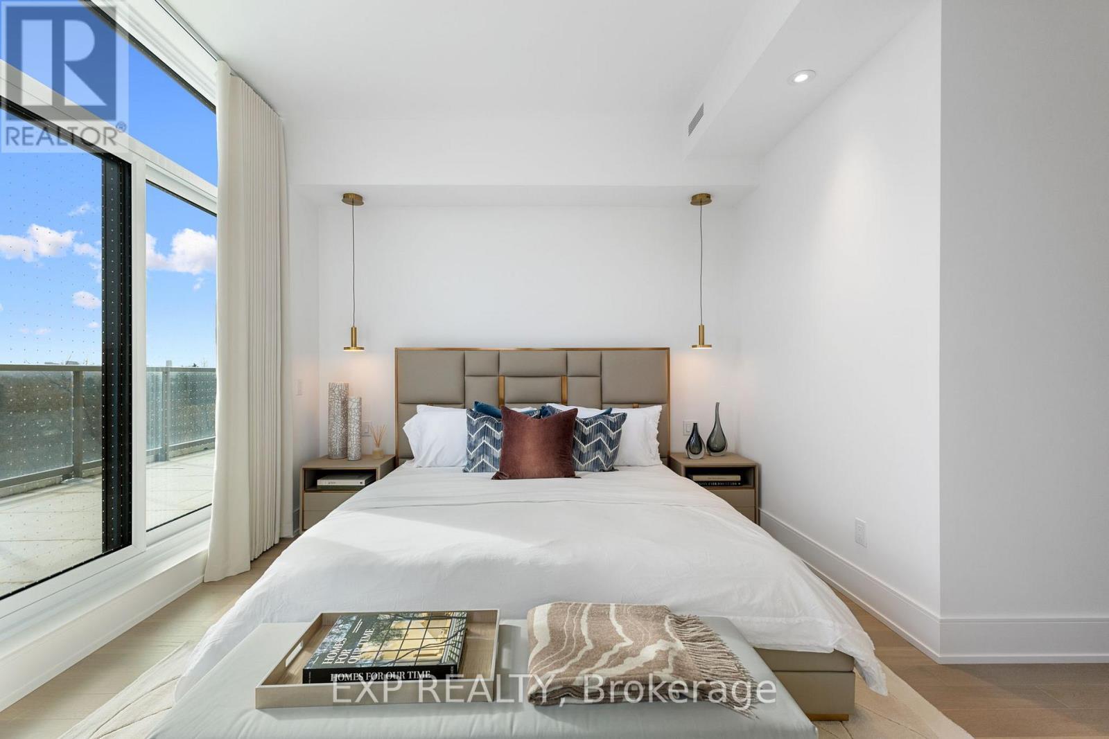 418 - 399 Royal Orchard Boulevard, Markham, ON - Indoor Photo Showing Bedroom