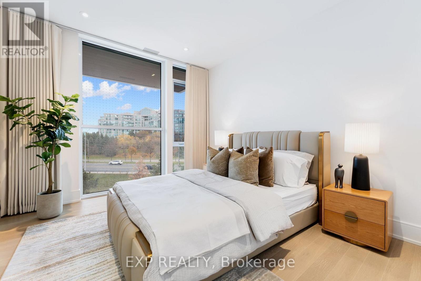 418 - 399 Royal Orchard Boulevard, Markham, ON - Indoor Photo Showing Bedroom