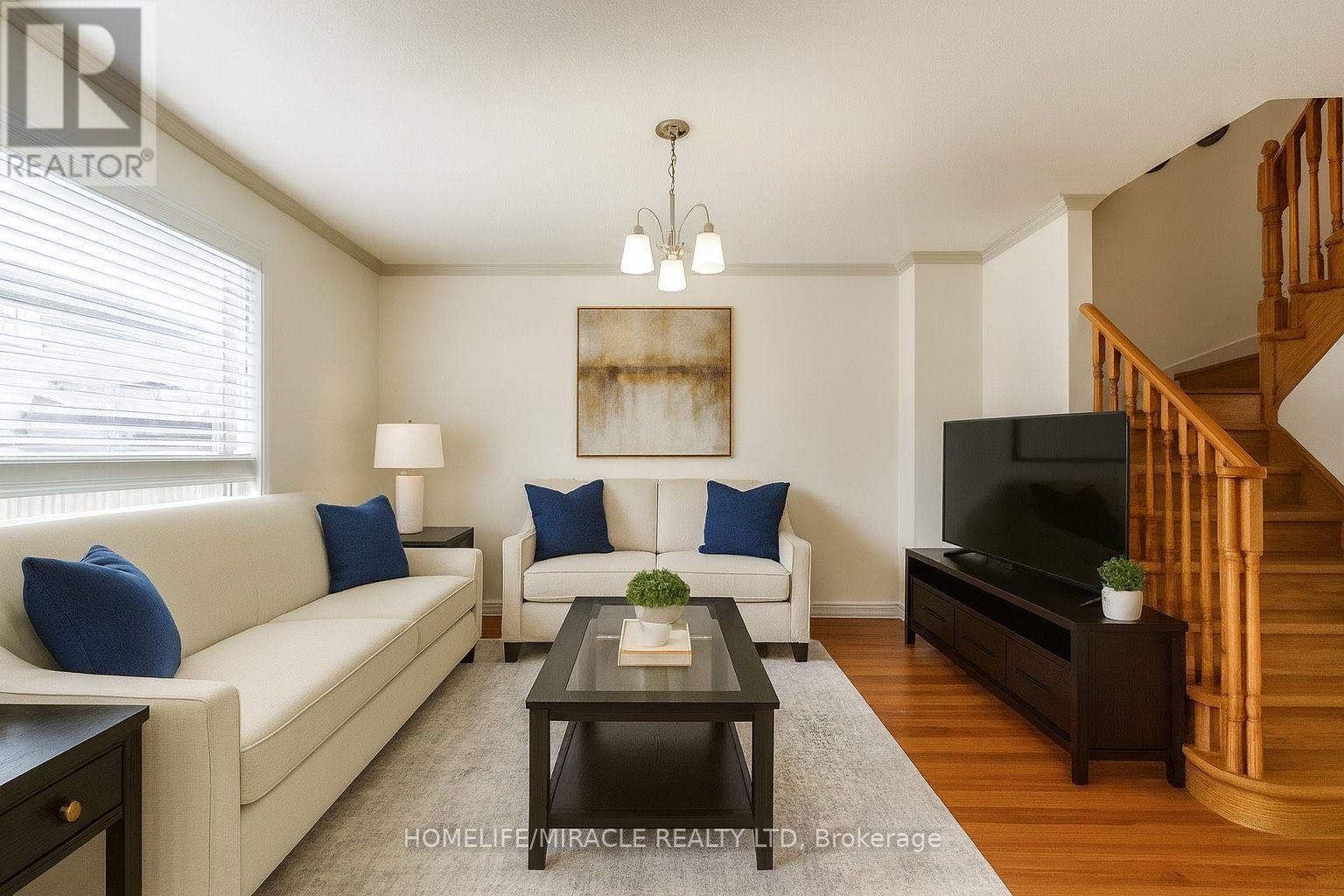 9 Trumpet Valley Boulevard, Brampton, ON - Indoor Photo Showing Living Room