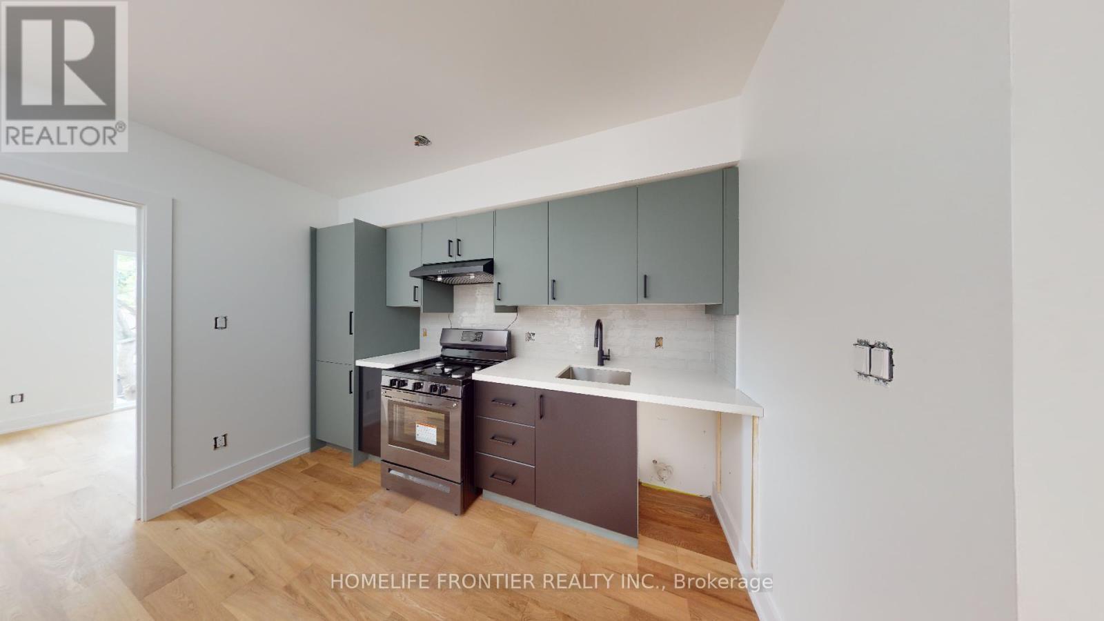 5 - 197 Hallam Street, Toronto, ON - Indoor Photo Showing Kitchen