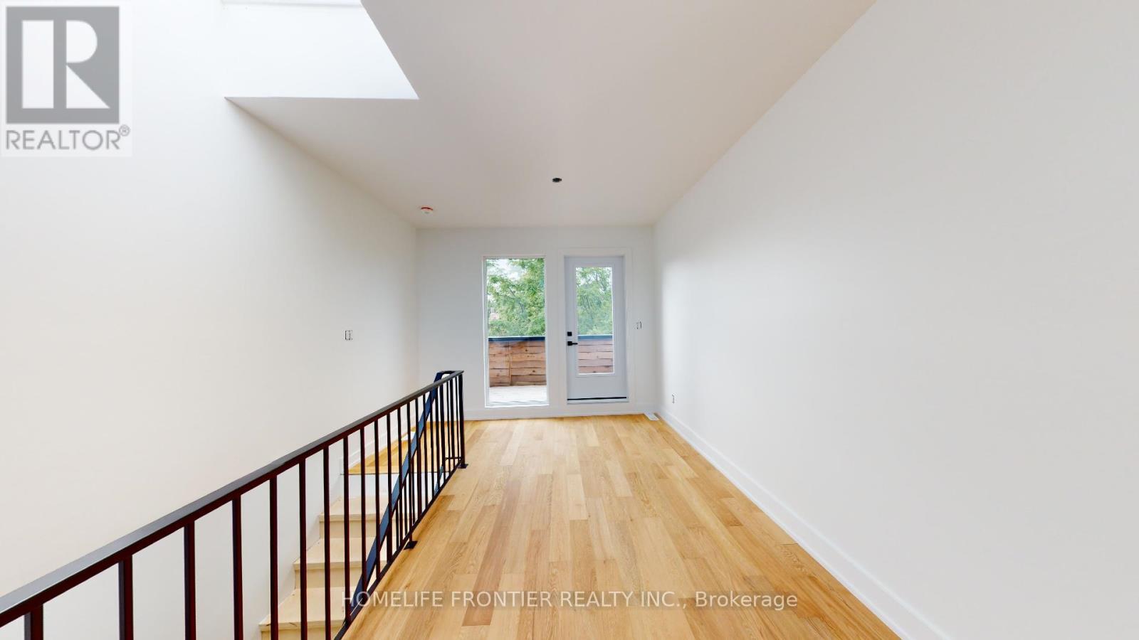 5 - 197 Hallam Street, Toronto, ON - Indoor Photo Showing Other Room