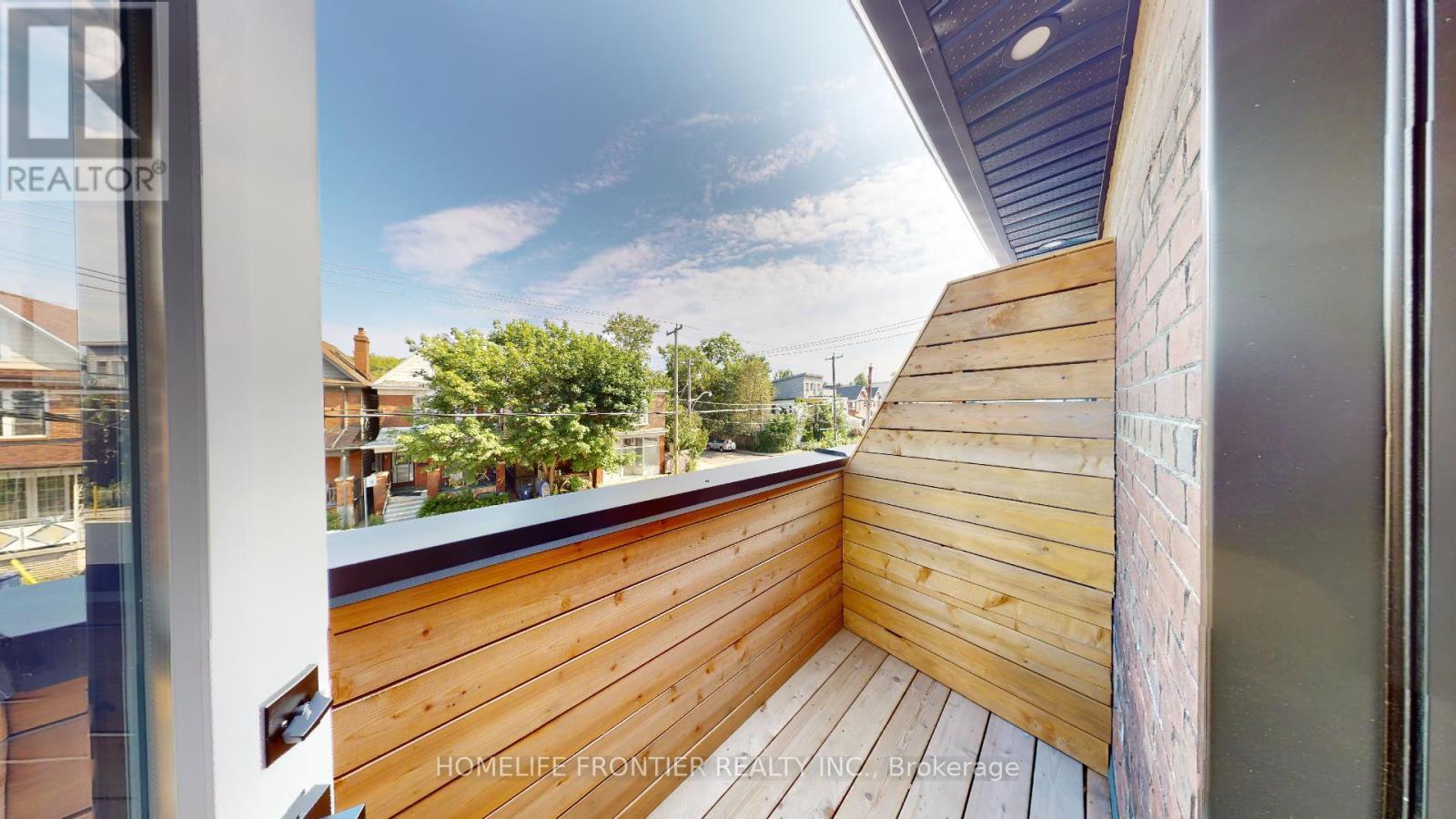 5 - 197 Hallam Street, Toronto, ON - With Exterior