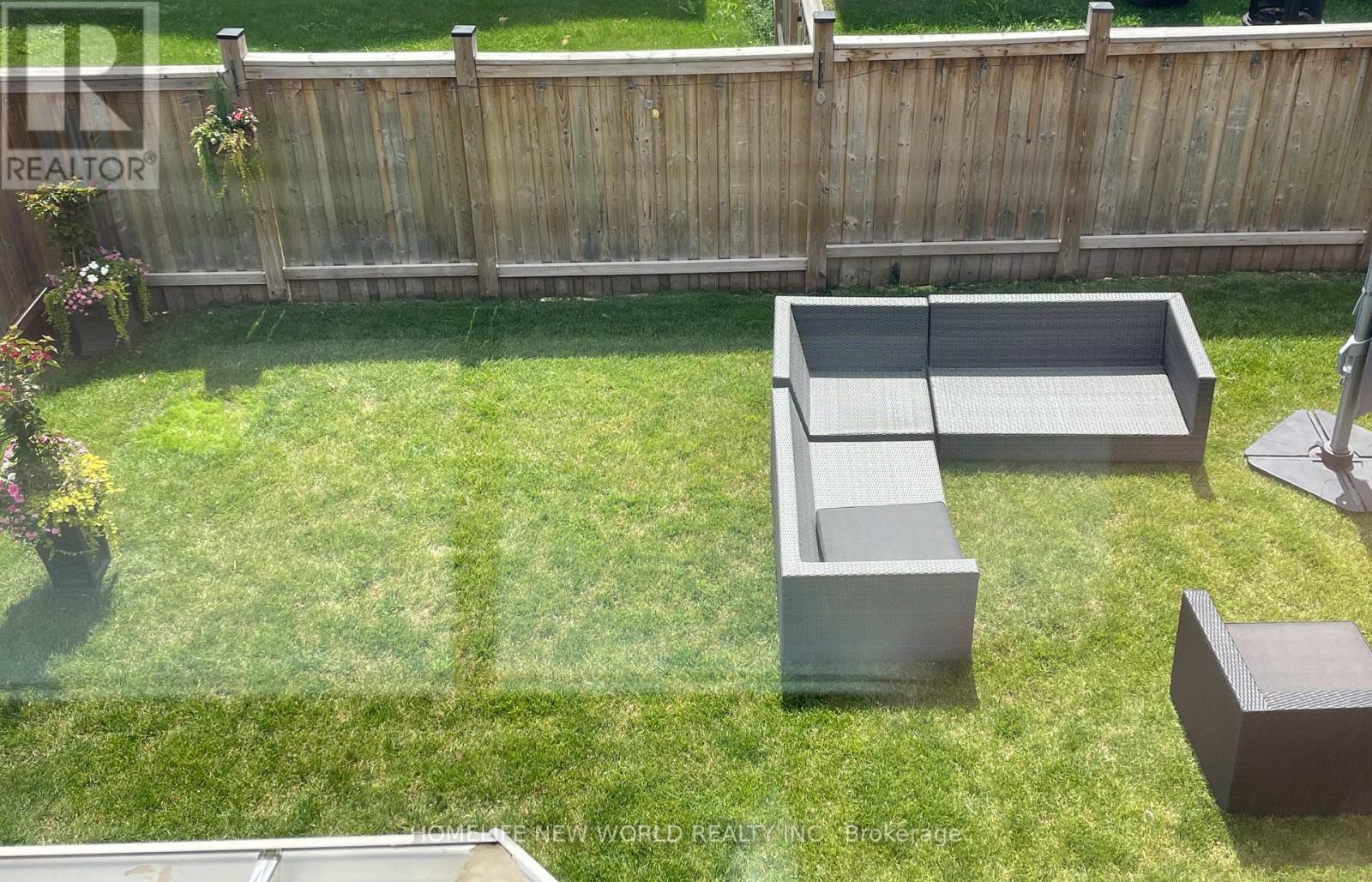 24 Monarch Drive, Halton Hills, ON - Outdoor