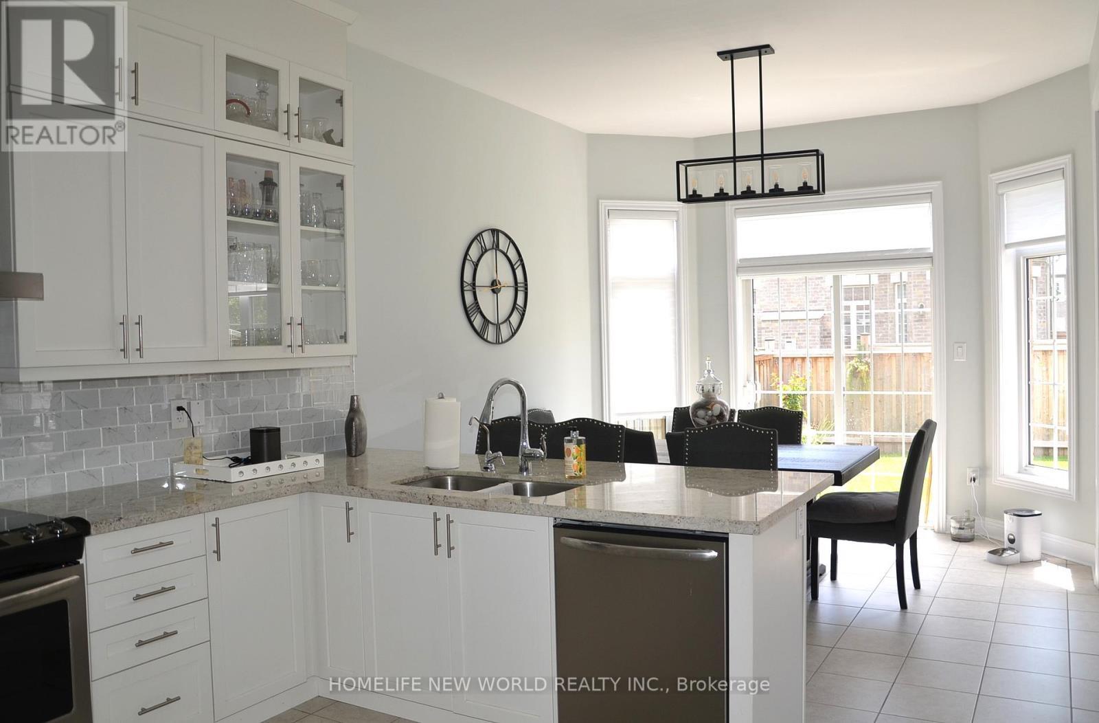 24 Monarch Drive, Halton Hills, ON - Indoor Photo Showing Kitchen With Double Sink