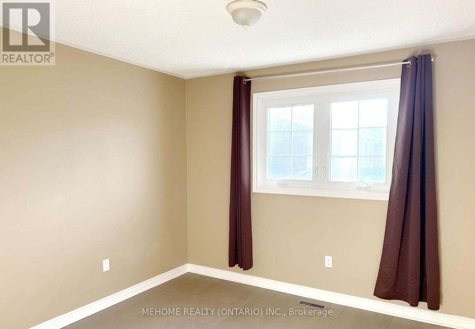 2037 Schoolmaster Circle, Oakville, ON - Indoor Photo Showing Other Room