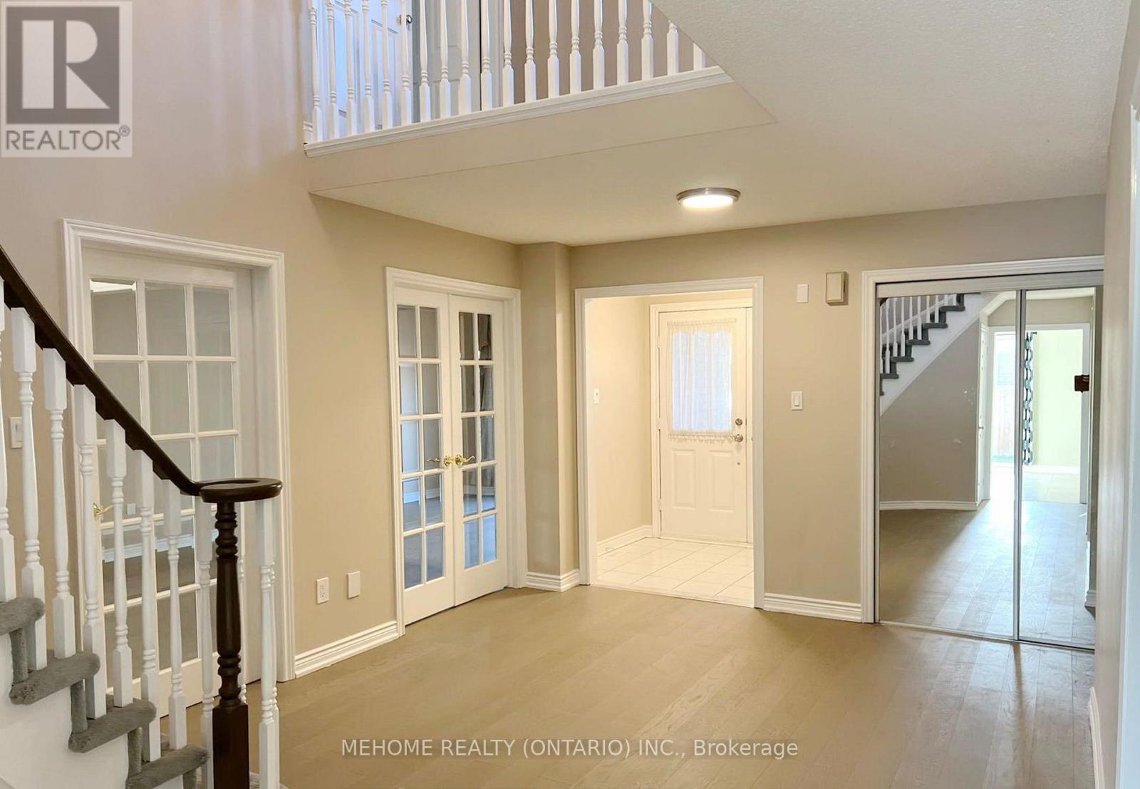 2037 Schoolmaster Circle, Oakville, ON - Indoor Photo Showing Other Room