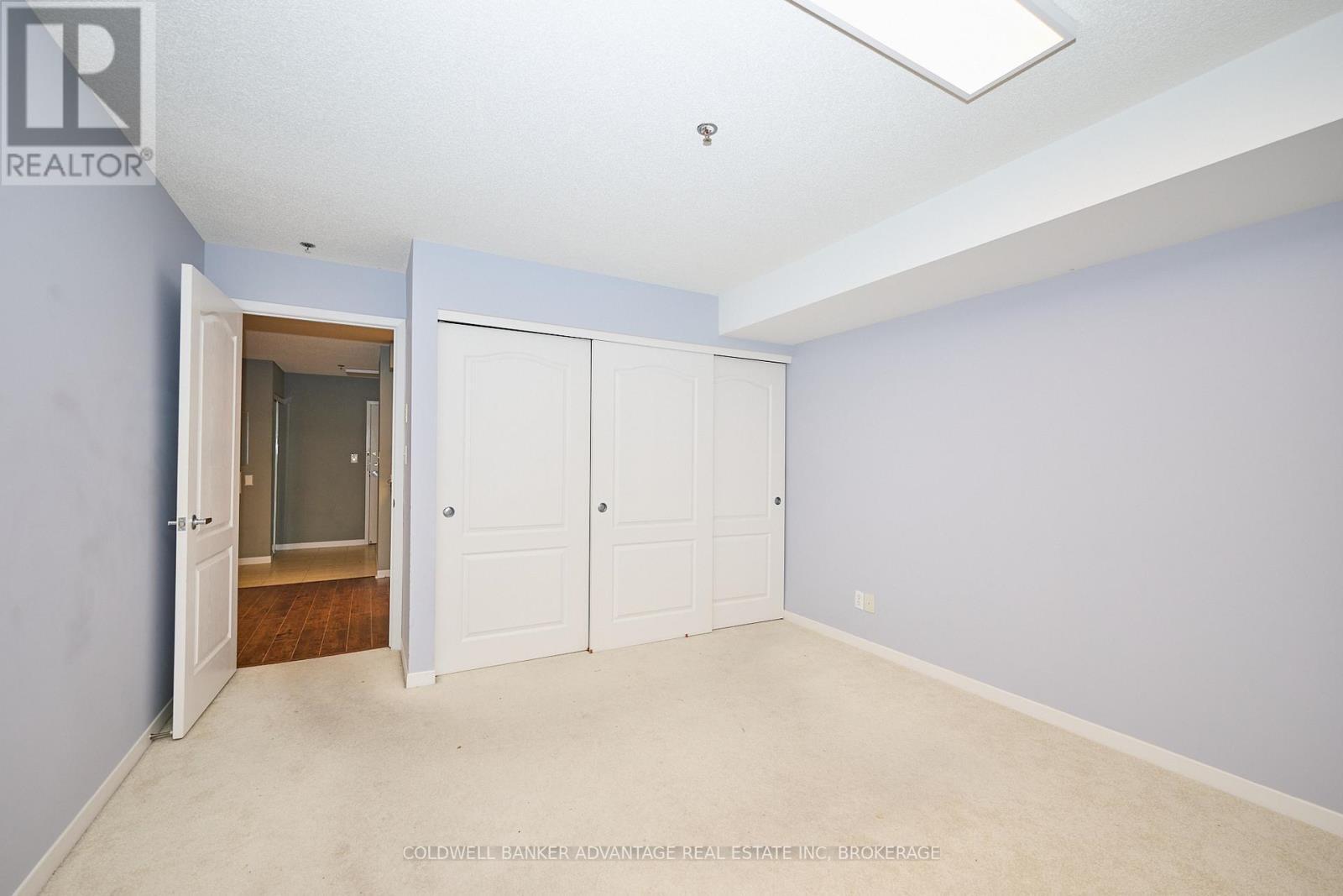 1204 - 330 Prince Charles Drive S, Welland (Broadway), ON - Indoor Photo Showing Other Room